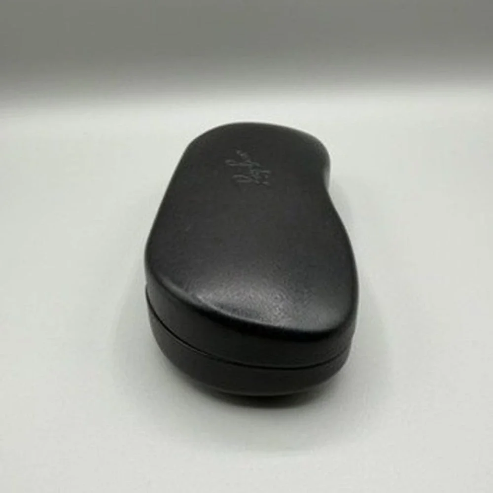 Ray-Ban Black Hard Shell Clamshell Sunglasses Eyeglasses Case Biege Interior